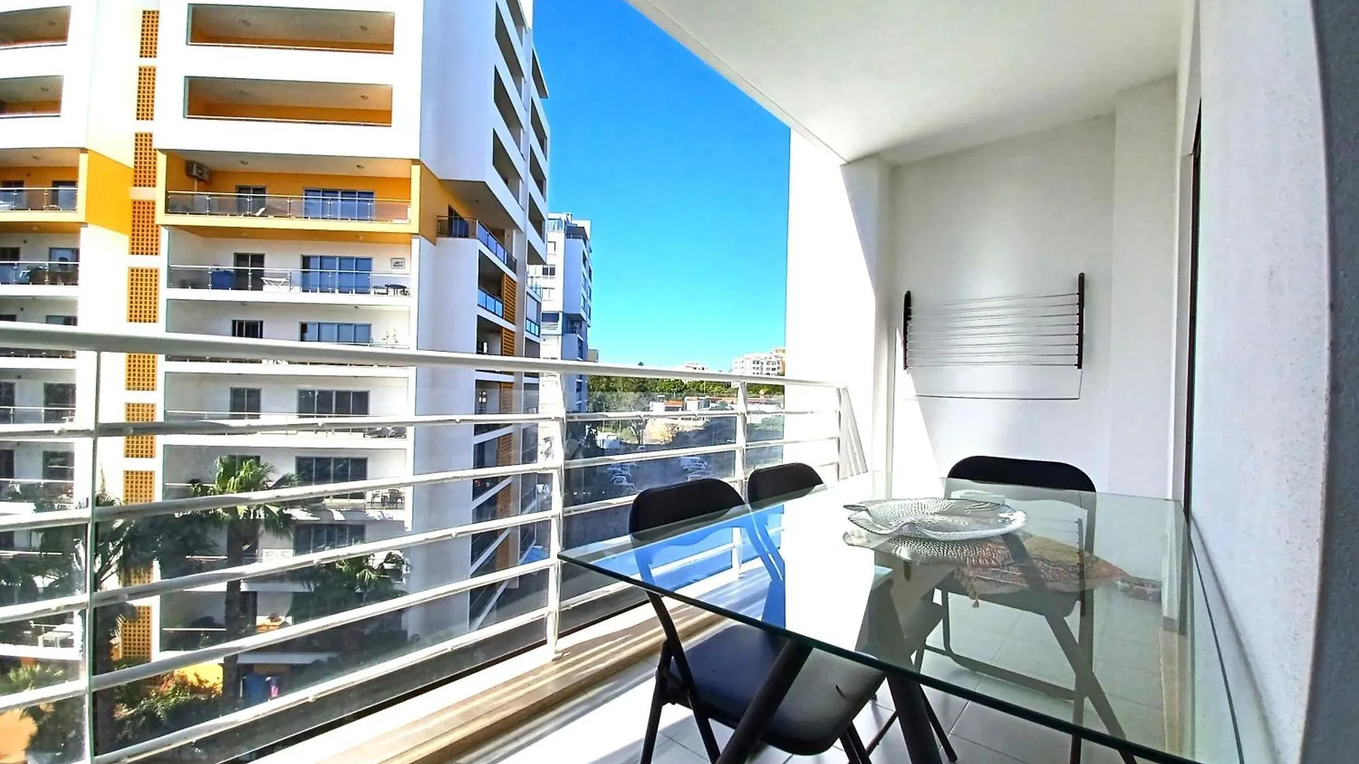 Edificio Lumina Sunshine Beach Apartment Portimão Portugalia